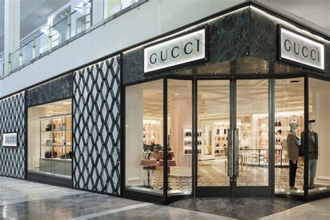 gucci paramus